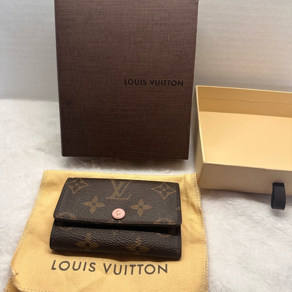 Louis Vuitton Monogram Rose Ballerine 6 Key Holder 100% Authentic Rare